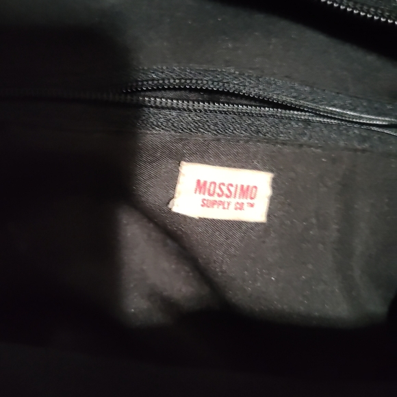 Womens black and white aztec designed mossimo weekender bag - Picture 4 of 4